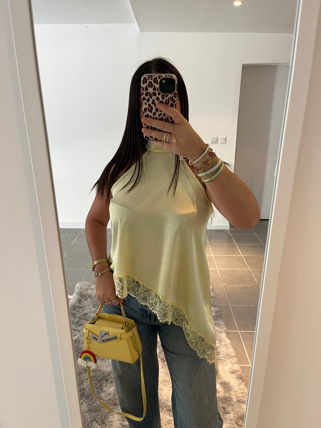 Haut asymétrique dentelle jaune