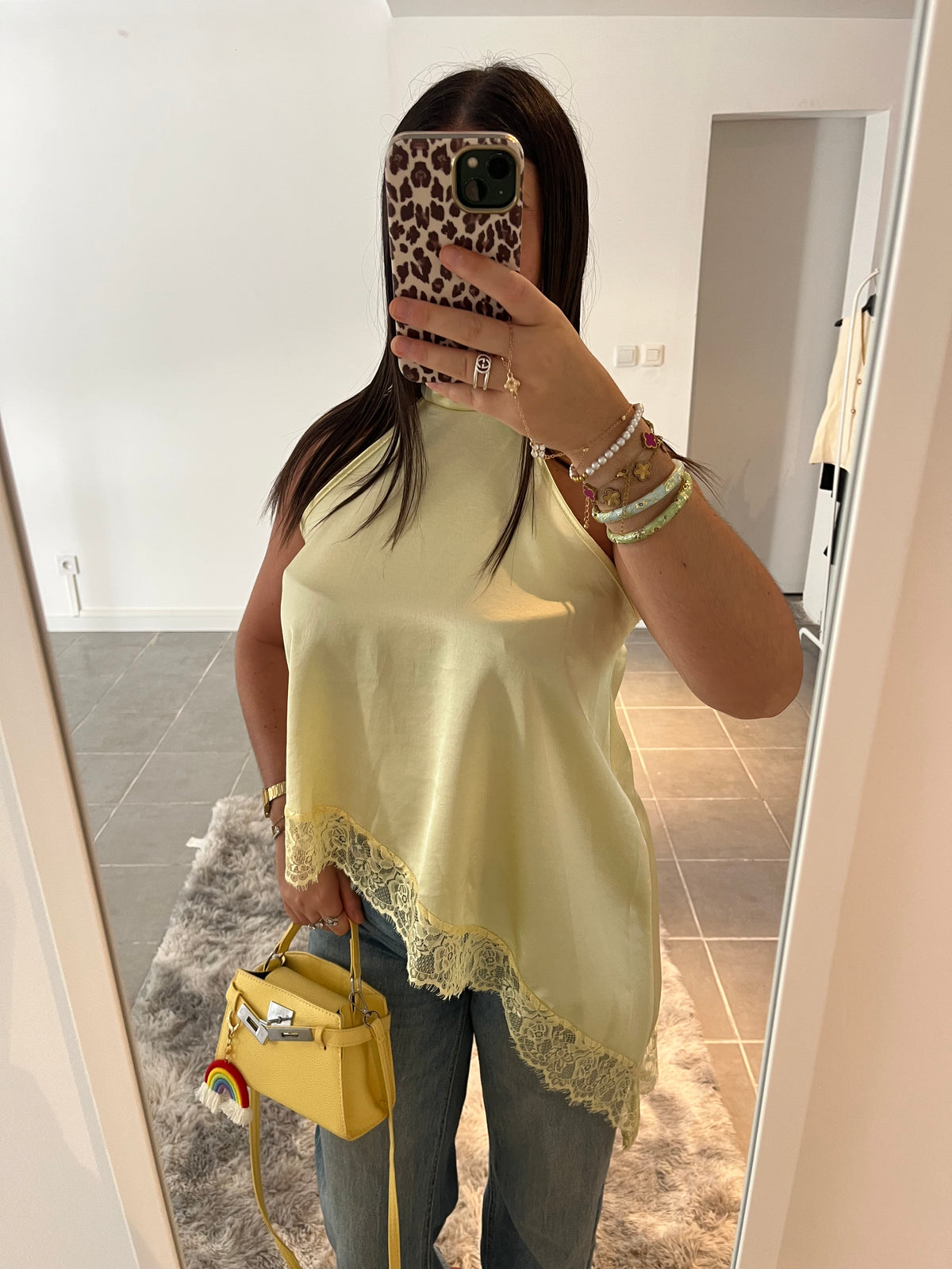 Haut asymétrique dentelle jaune