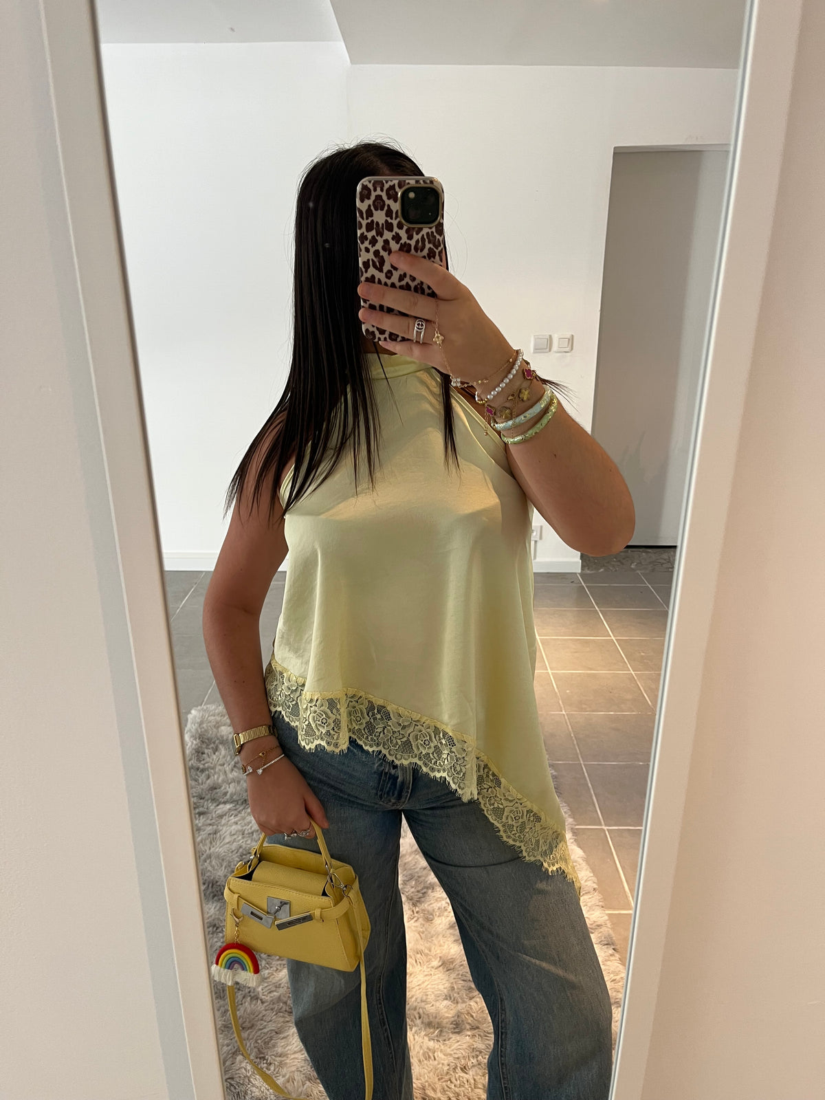 Haut asymétrique dentelle jaune