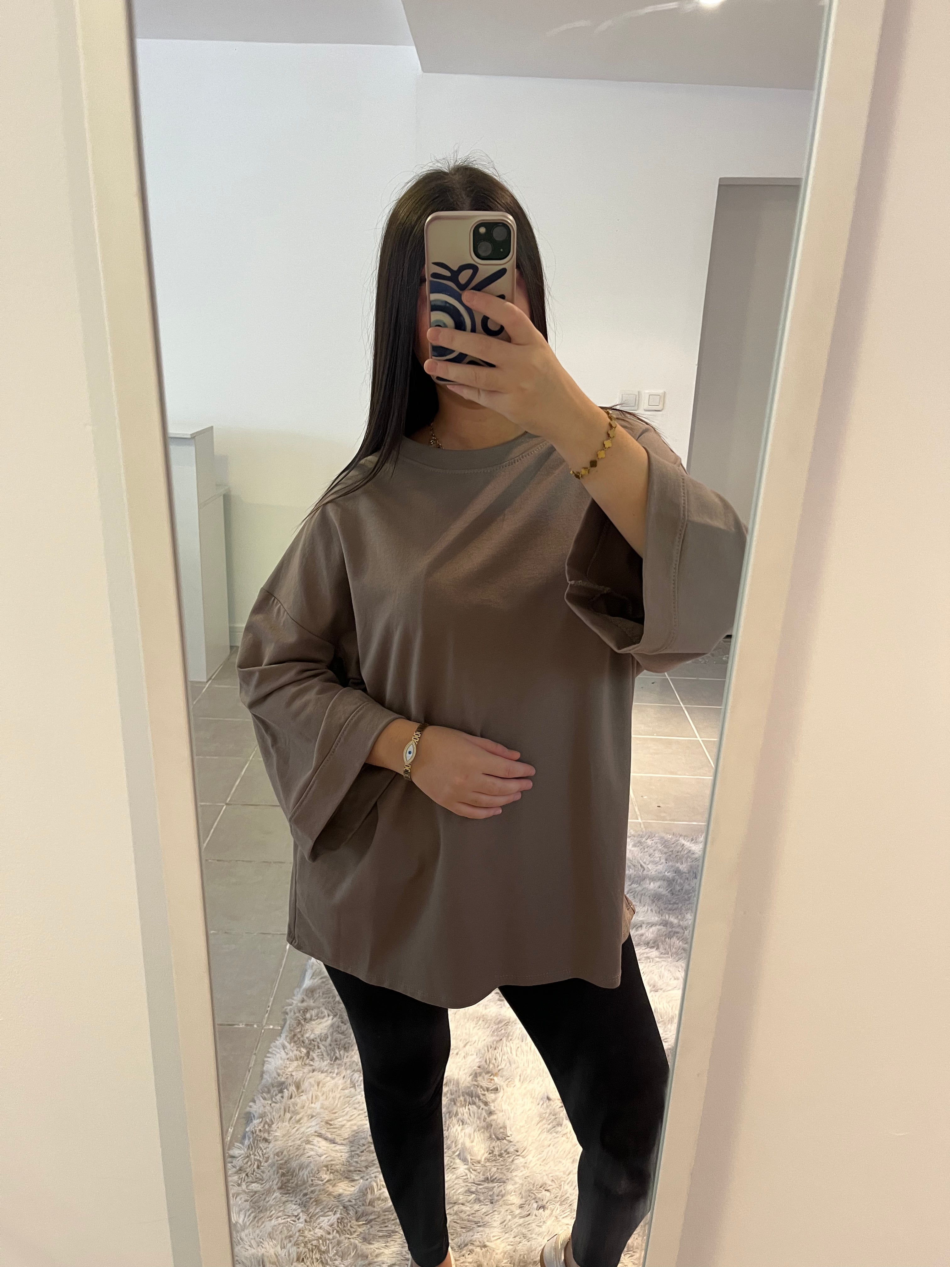 T-shirt taupe