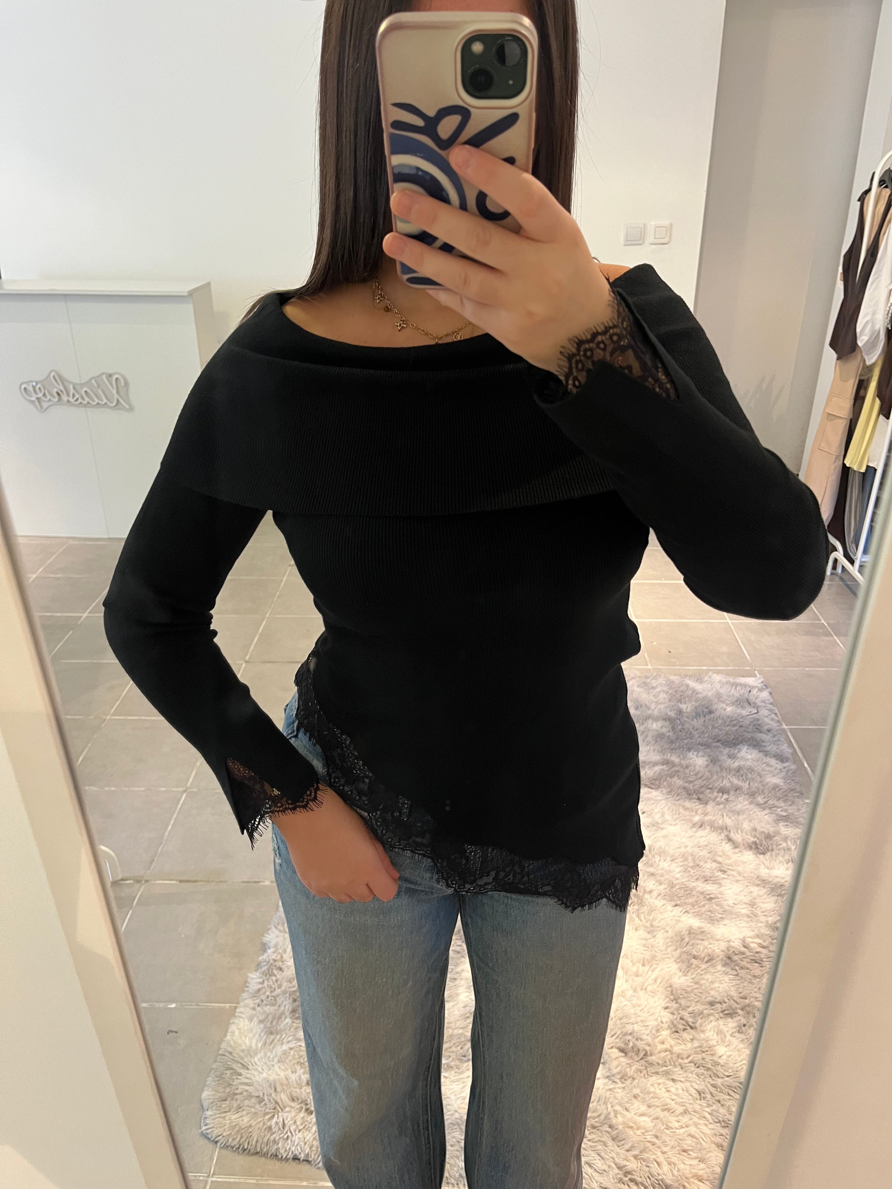 Haut dentelle noir
